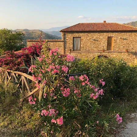 Il Mandorlo Casa de Férias Perdifumo